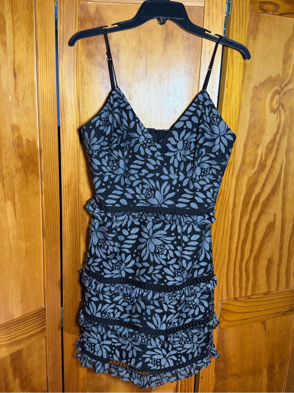 Keepsake Black Floral Lace Tiered Spaghetti-Strap Dress| Sz S| Whimsigoth